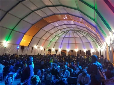 Ovalni kupolasti šator 20x70m Šator za događaje u Pretoriji, Južnoafrička Rep...